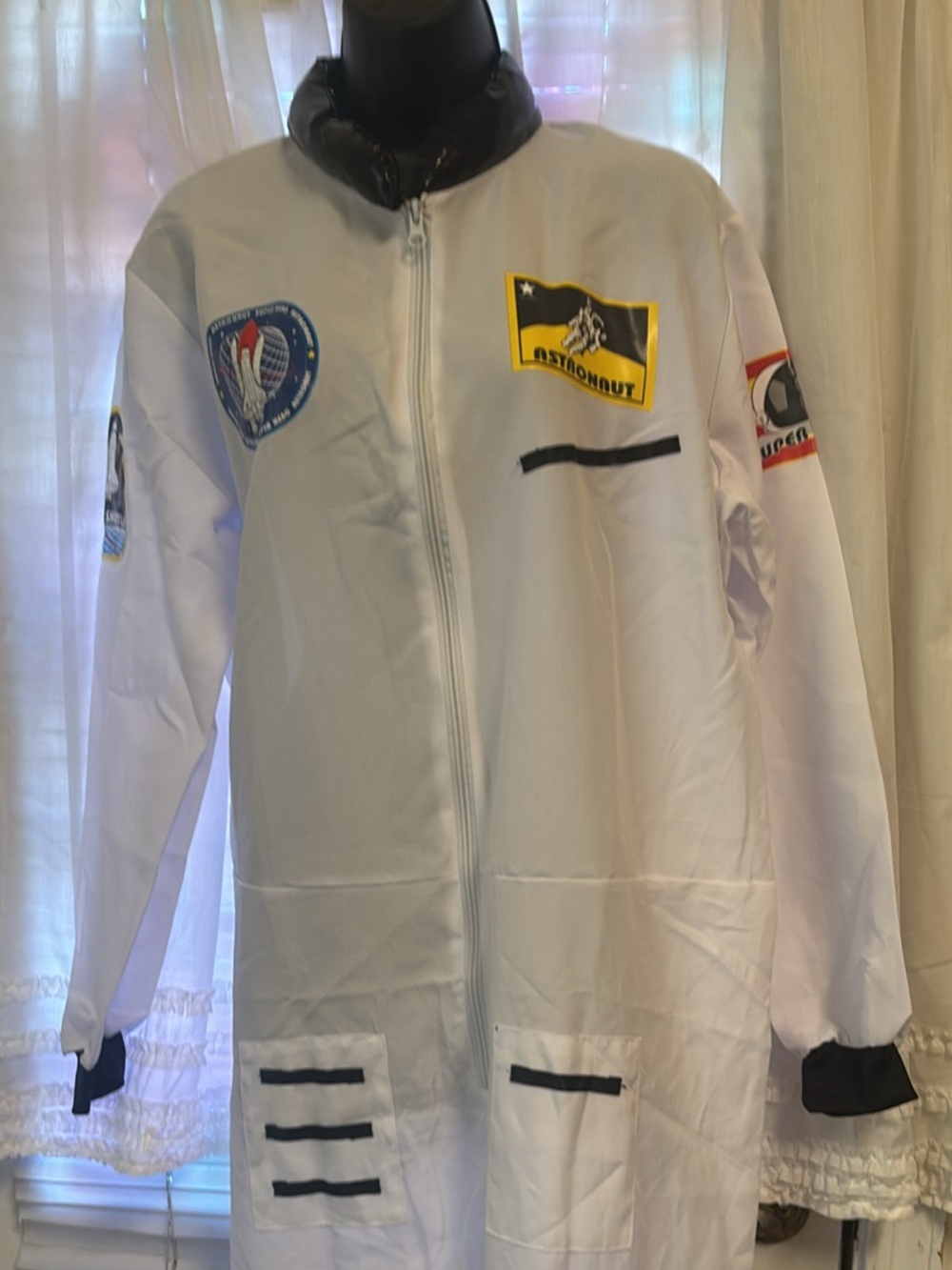 Adult Astronaut  White Men's Zip-Front jumpsuit costume.